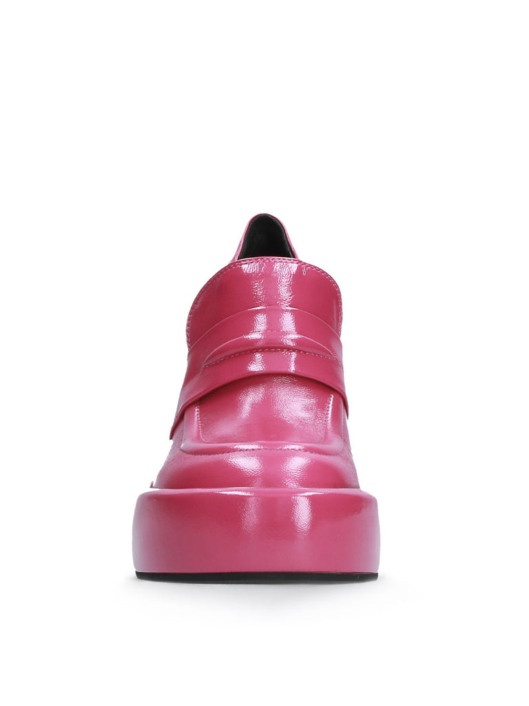 Mocassino con tacco alto fuxia
